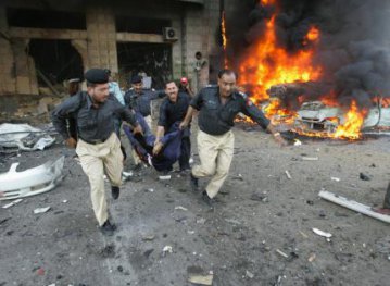 Масштабний теракт у Пакистані - щонайменше 23 загиблих