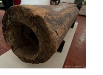В Івано-Франківську знайшли стародавній дерев'яний водогін