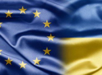 Евродипломат настаивает, что шаги Украины в сторону ТС необходимо согласовывать с Брюсселем