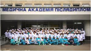 В Харківській медичний академії післядипломної освіти визріває вибухонебезпечна ситуація