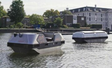 В Амстердамі запустили безпілотні човни-таксі