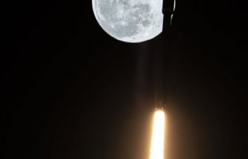 SpaceX запустила у космос ще пів сотні супутників