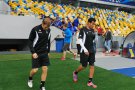 Оборонець Тоні Янчке та хавбек Хуан Аранґо.