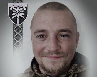 На Донбасі внаслідок обстрілів загинув військовий