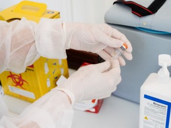 Україна повністю вакцинувала від COVID-19 понад 44% дорослого населення