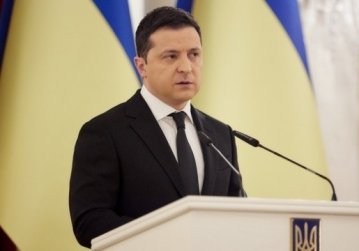 Звернення Зеленського до українців: Росія порушила суверенітет нашої держави
