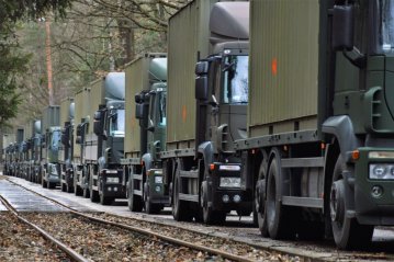 Польща відправила в Україну колону з боєприпасами