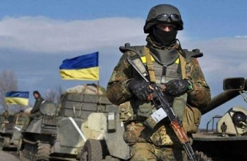 Українські військові знищили літак, який обстрілював Маріуполь і Сартану