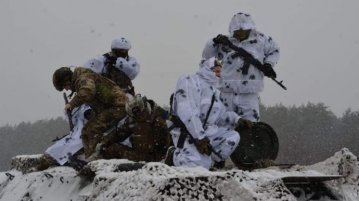 Ворог наступає на 5 напрямках, намагається оточити Бахмут