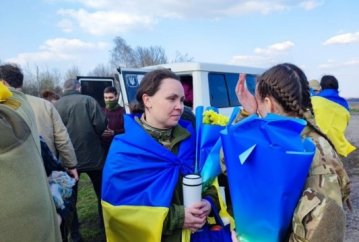 Великий обмін: Україна повернула додому ще 100 полонених