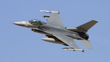 США і союзники планують дати Україні F-16