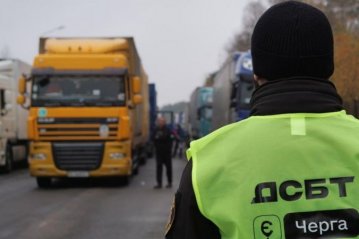 Польські водії хочуть перекрити кордон з Україною до кінця року