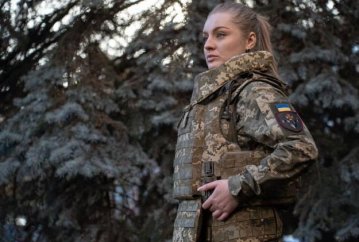 Міноборони затвердило перший бронежилет для жінок