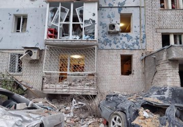 Росіяни вдарили балістикою по Миколаєву: 4 людини загинули, ще 5 постраждали