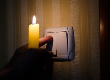 У суботу графіки відключень світла діятимуть 15 годин