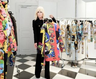 Донателла Версаче йде з посади креативної директорки Versace після 28 років роботи