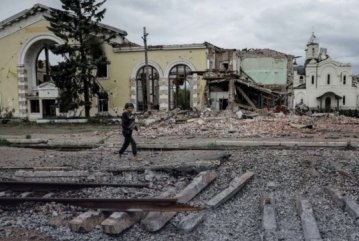 Росіяни обстріляли Костянтинівку з артилерії, загинула жінка