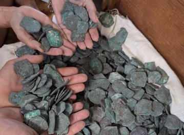 Біля узбережжя Флориди знайшли срібні та золоті монети вартістю $1 млн