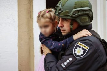 Удар по дитячому садочку Харкова: один загиблий, 10 постраждалих, серед них пʼятирічна дівчинка