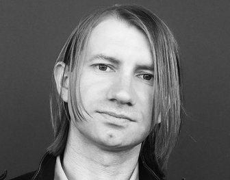 «Мистецтво — це теж робота»: Дмитро Дзюба про етику, самокритику і справжність у творчості