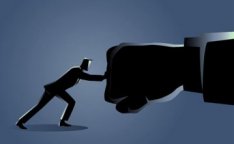 Будівельники Борисполя просять захисту від російського рейдера