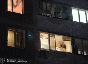 Росіяни атакували Запоріжжя: загинула жінка, 6 людей постраждали