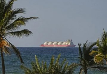 Іран оголосив, що відкрив Ормузьку протоку. Ціни на нафту почали падати