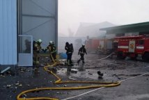 РФ атакує захід і центр України: у Рівному є загиблий та пошкоджена школа, у Ковелі горять вантажівки, у Вінниці 6 постраждалих